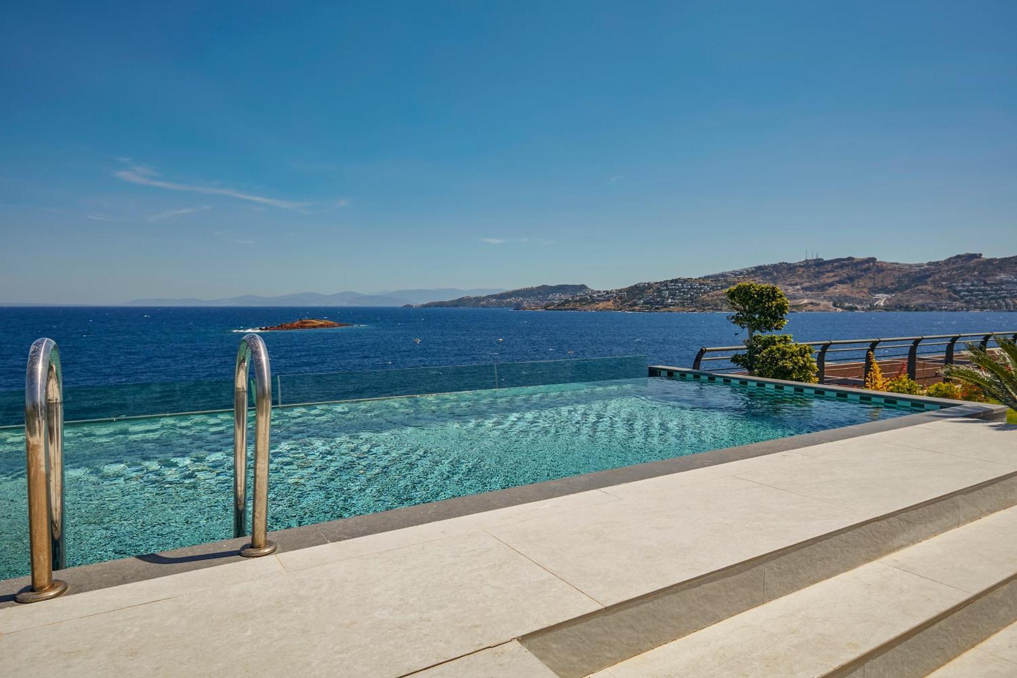 Root Redrock Yalikavak Villa Exterior photo